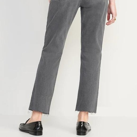 Old Navy High-Waisted Button-Fly Slouchy Straight Cut-Off Gray Jeans for Women - Picture 5 of 12